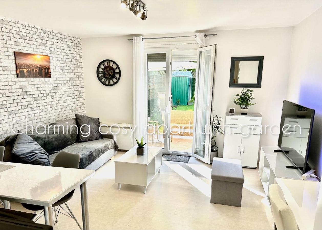 Charming Cosy Apart With Garden Free Parking Claye-Souilly Exteriör bild